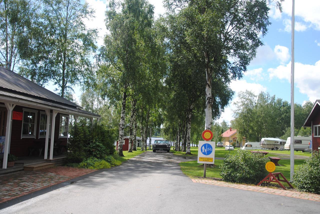 Tastulan Lomakylae Hotel Kaustinen Exterior photo